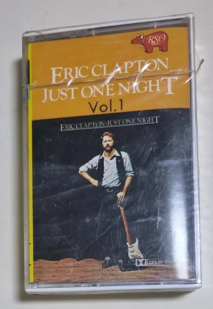 에릭 클랩튼 Just One Night VOL.1 (미개봉 카세트테이프) '79년 12월, 일본 도쿄의 부도칸 실황 앨범