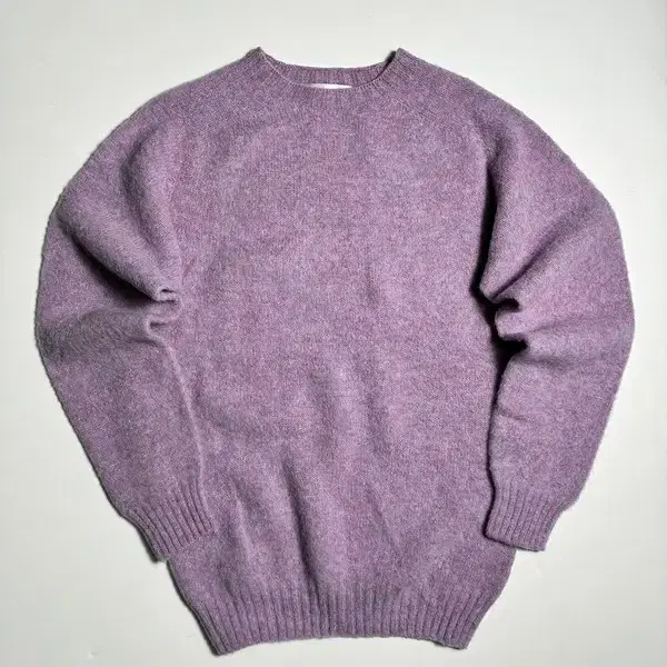 할리 오브 스코틀랜드 24SS 퓨어 울 니트 스웨터 R3499