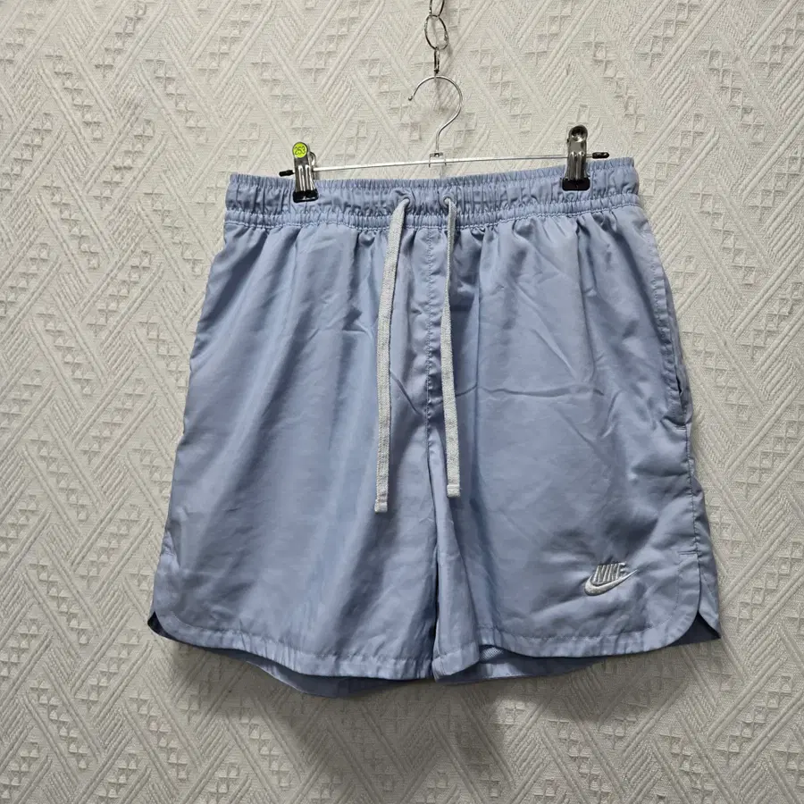 하253 나이키 에센셜 우븐 플로우 쇼츠 M