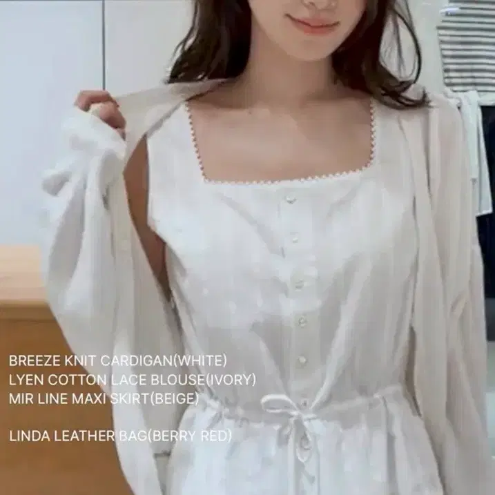 새상품 | 포유온 Lyen Cotton Lace Blouse XS