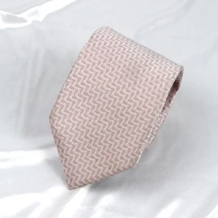 버버리 9.3cm A등급 명품넥타이