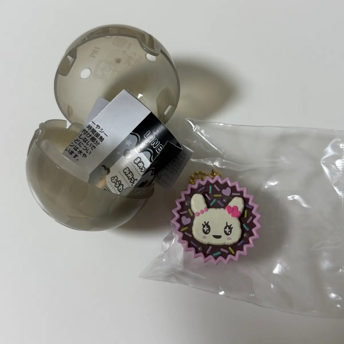 반다이 다마고치 디저트 컵케이크 키링 가챠 러블리치