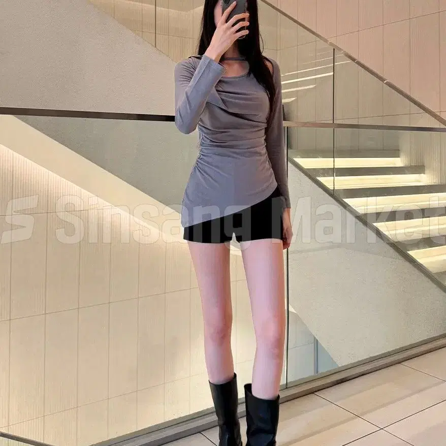 [당일바로발송] 셔링 언발 티 언발 스판 홀터 끈 트임 슬림 레이어드 가을