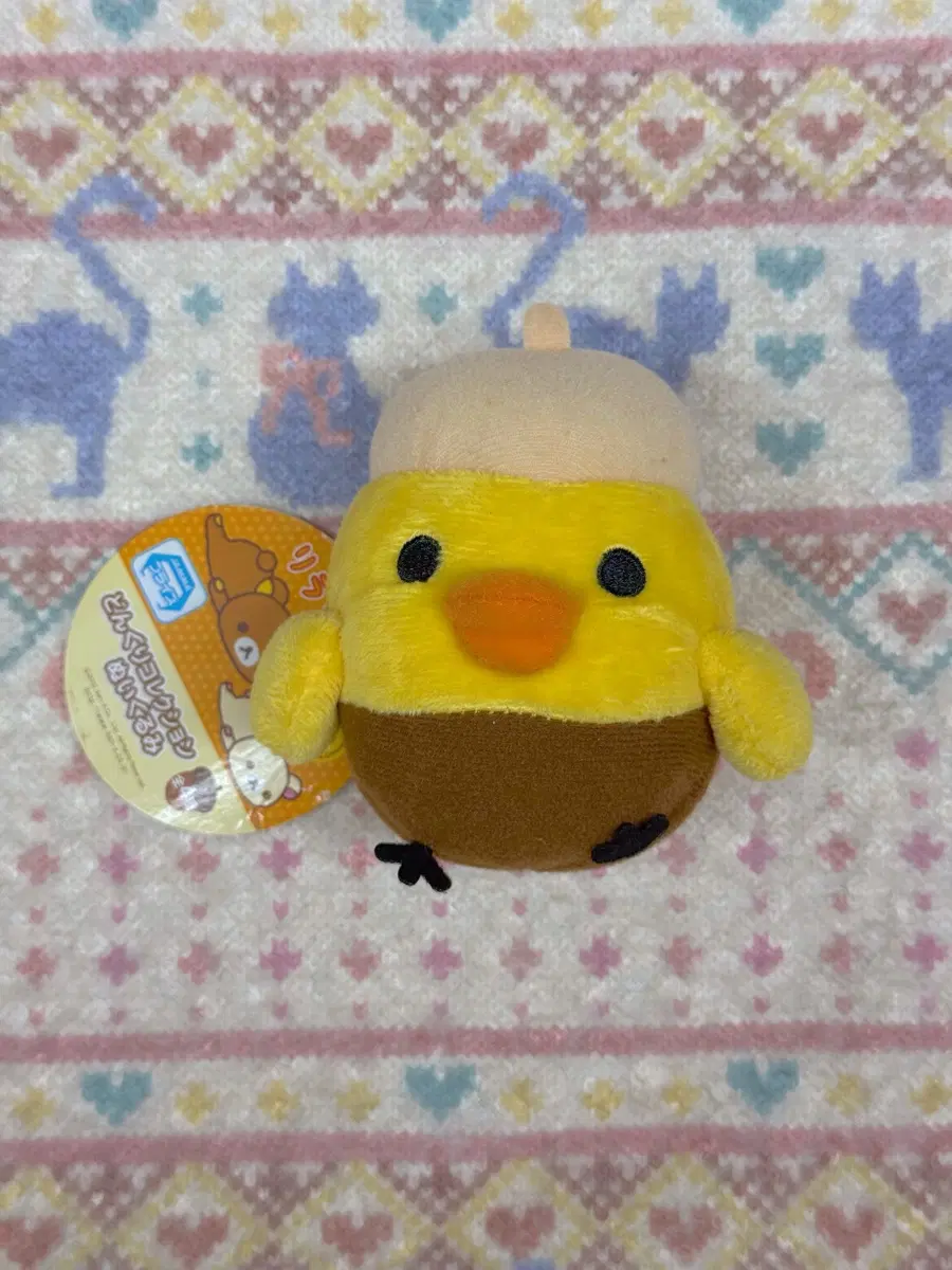 도토리 키이로이토리 인형