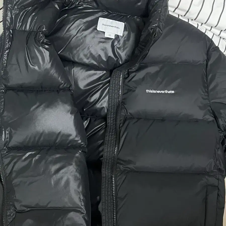 디스이즈네버댓 패딩