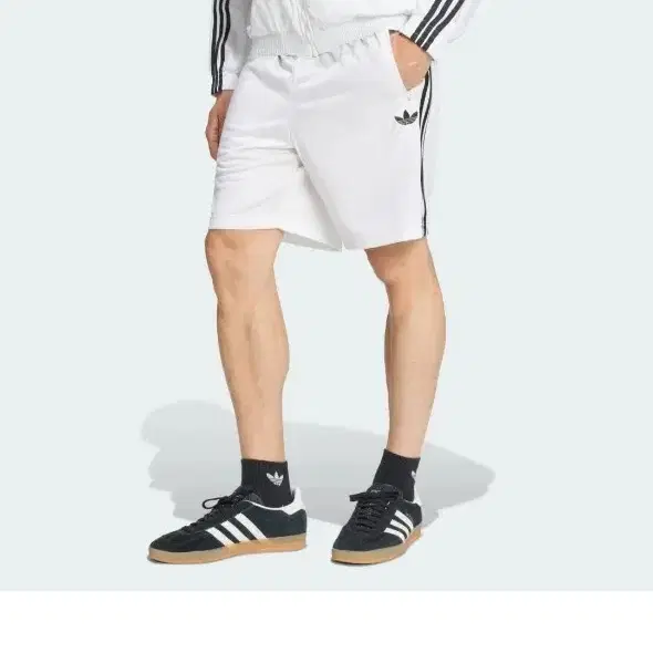 아디다스 파이어버드 쇼트팬츠 2XL 사이즈