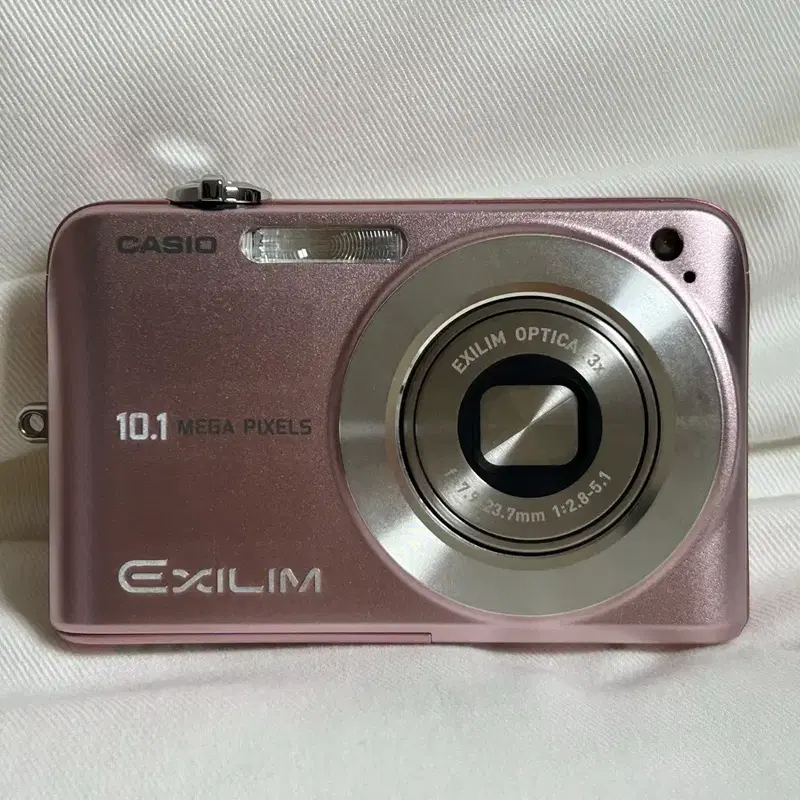 급처 미품 르세라핌 은채 디카 카시오 엑슬림 Casio exlim z1050 핑크