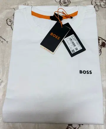 HUGO BOSS 미사용 새상품 남성용 t셔츠 M