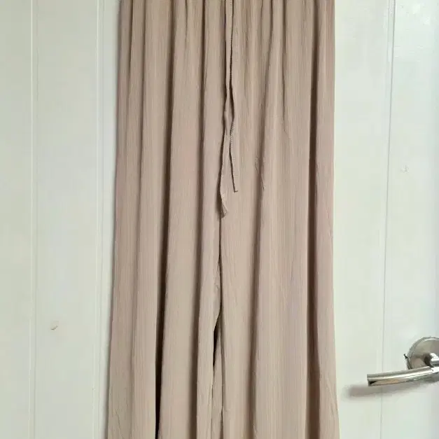 플리츠 와이드바지 77까지 새거