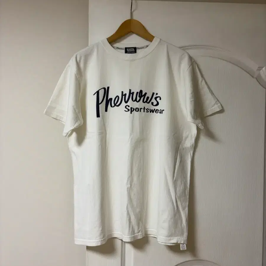 (XL,42) 페로우즈 반팔 티셔츠 pherrows sportswear