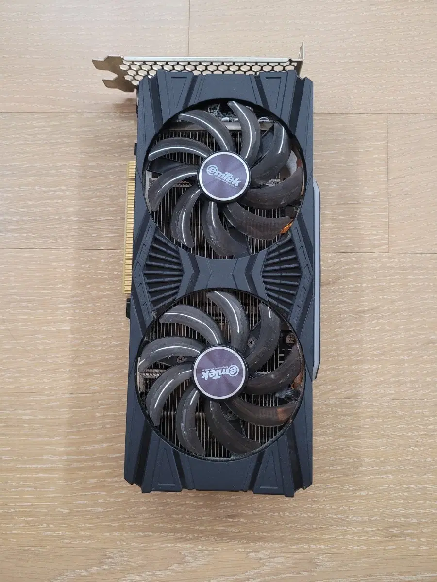 이엠텍 RTX 2060 SUPER DUAL BASIC 8GB / 박스 풀구성