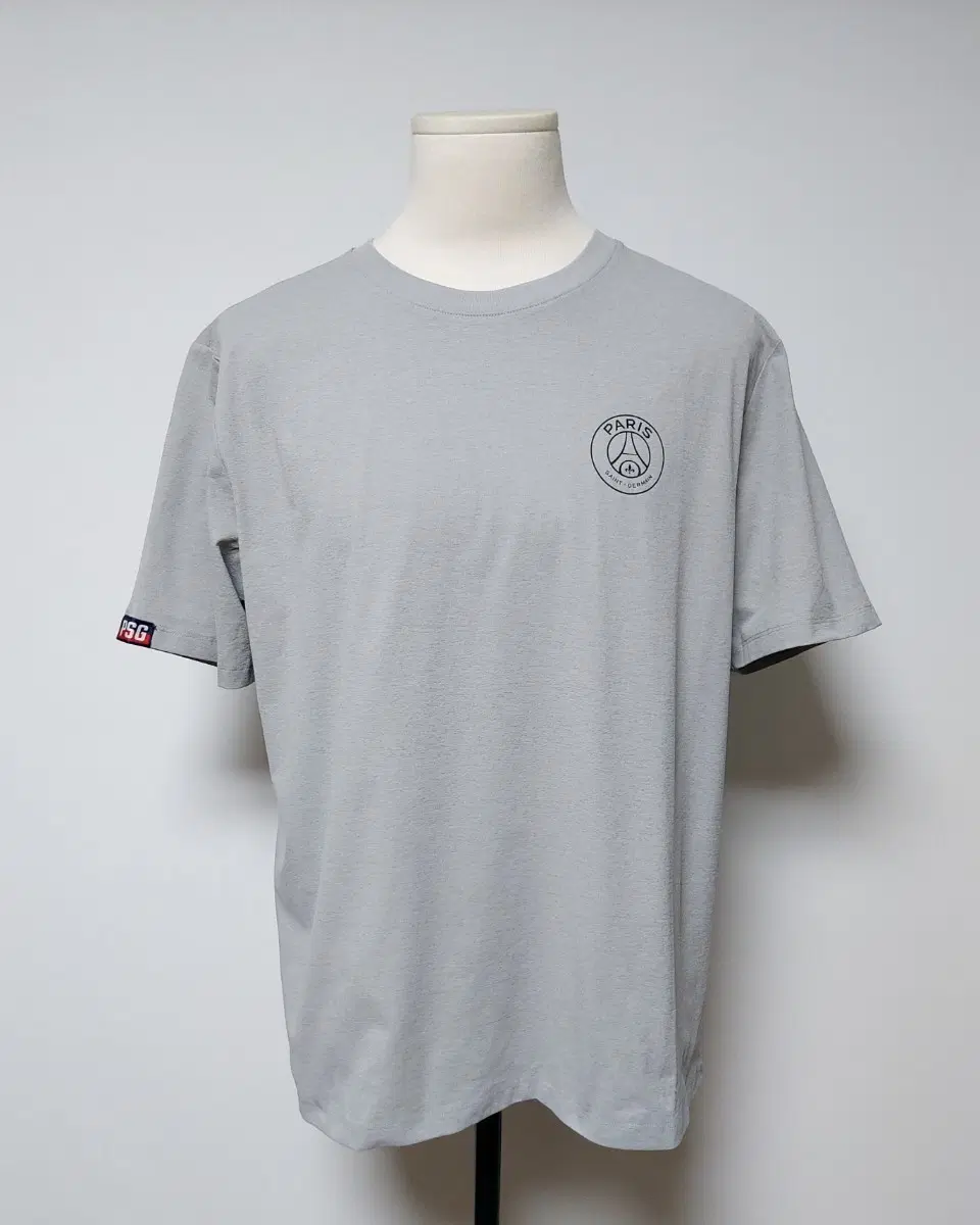 파리생제르맹(PSG) 오피셜 에센셜 반팔 티셔츠 그레이 - 110(XXL)