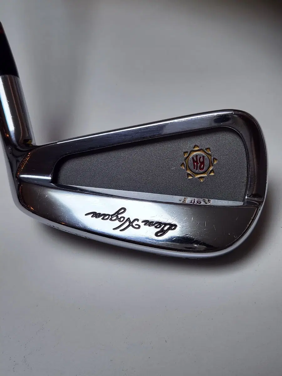 벤 호건(Ben Hogan) APEX EDGE 4번 단조 아이언