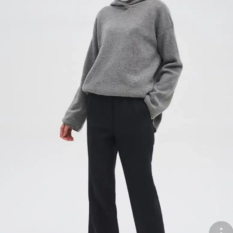 한섬 시스템 SYSTEM 밴딩 슬랙스 일자핏 바지 도톰 가을 겨울 팬츠 블랙 검정 오피스룩