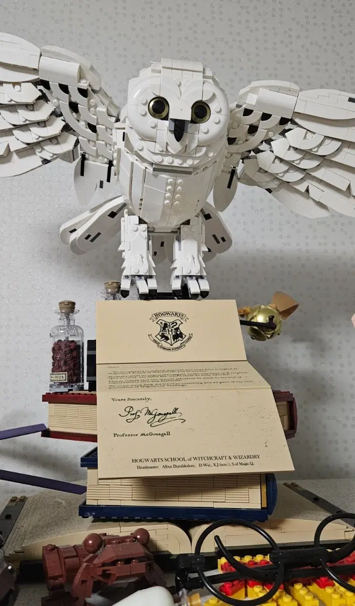 레고 76391 해리포터 아이콘 조립품 판매합니다
