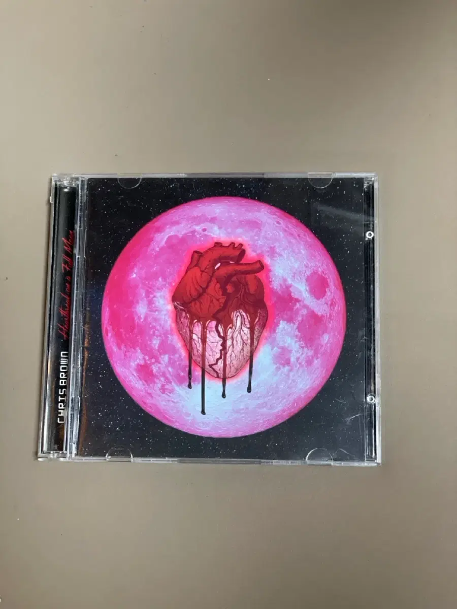크리스 브라운(Chris Brown) 정규 8집 Heartbreak on a Full Moon