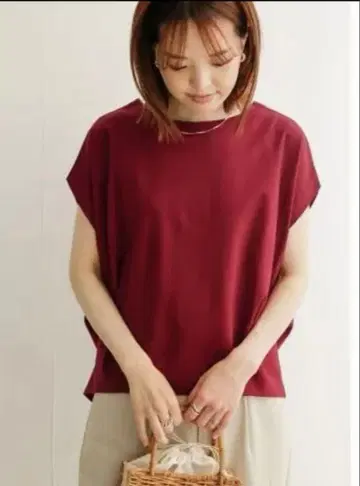 URBAN RESEARCH DOORS 프렌치 슬리브 백 턱 풀오버