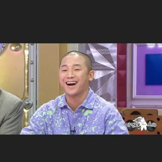 [급처] 쇼리 님이 직접 입으신 카브엠트 셔츠 판매