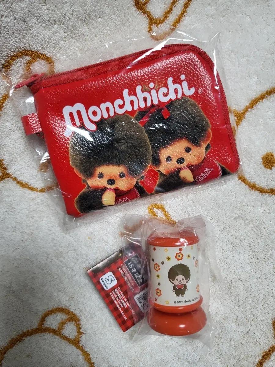 몬치치 가챠 2개 일괄판매 (파우치,라이트)