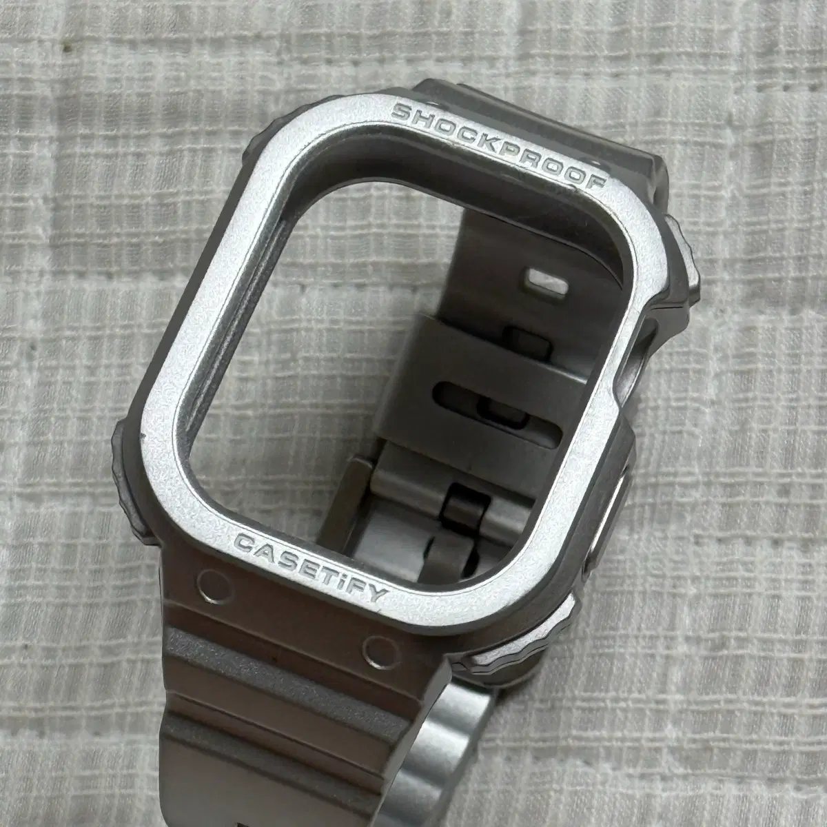케이스티파이 애플워치(42mm) 바운스 오디세이 밴드 - 실버