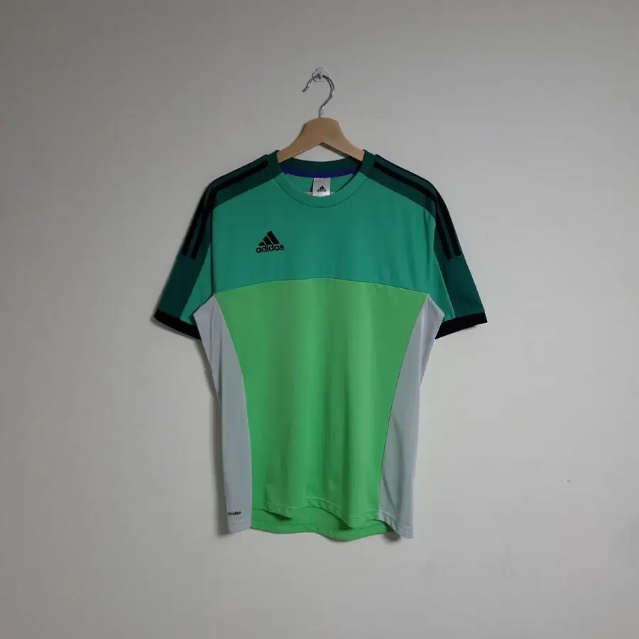 (105) ADIDAS 아디다스 클라이마라이트 반팔 티셔츠 네온그린