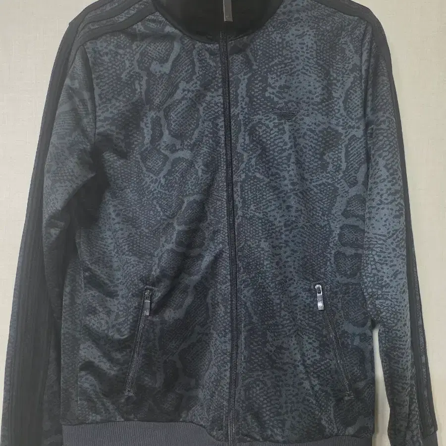 아디다스 REPTIL FBIRD TT 40주년 트레이닝 자켓 090