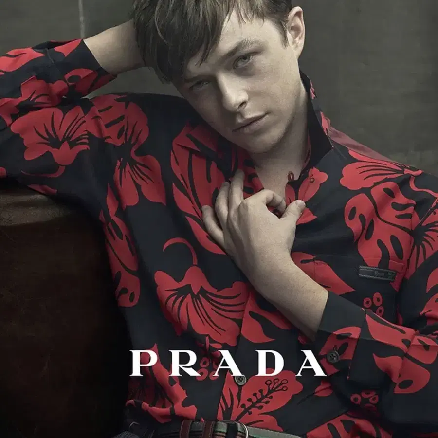 PRADA 14/SS 캠페인 by 데인 드한 프라다 셔츠(해외발송)