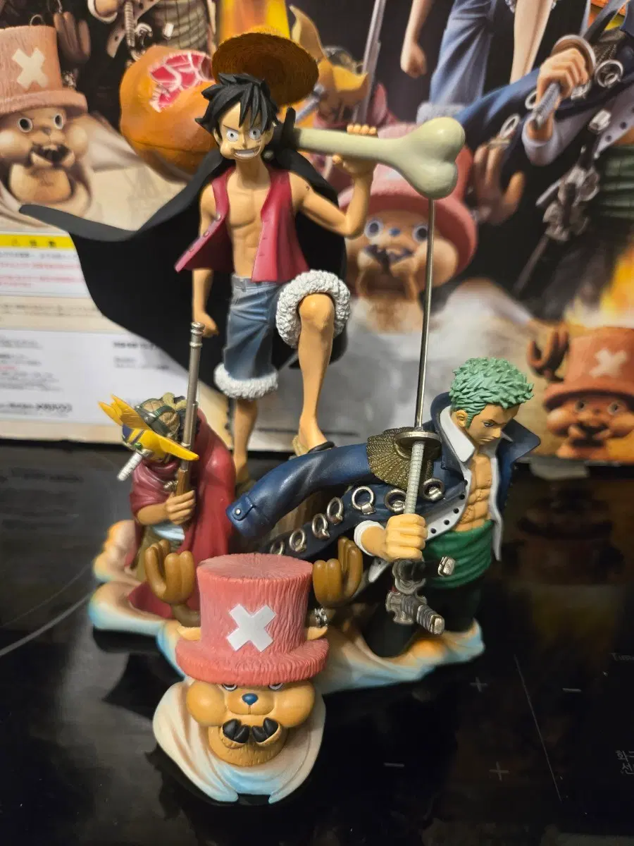 원피스 메가하우스 DESKTOP REAL McCOY ONE PIECE 01