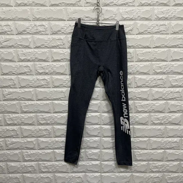 3999) 뉴발란스 레깅스