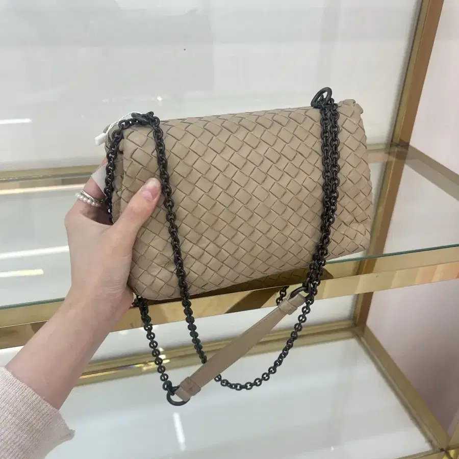 보테가 브라운 레더 올림피아