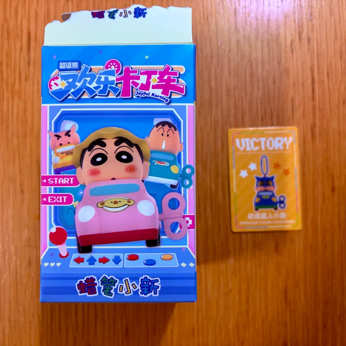 짱구는못말려 조이풀카트 액션가면 자동차 피규어
