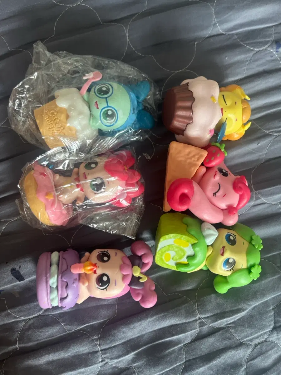 캐치티니핑 디저트 피규어 6종