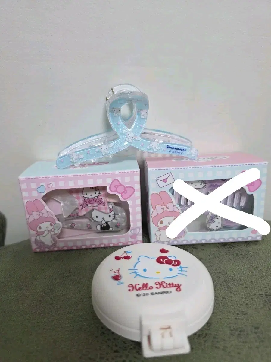 산리오 헤어핀, 집게, 빗거울