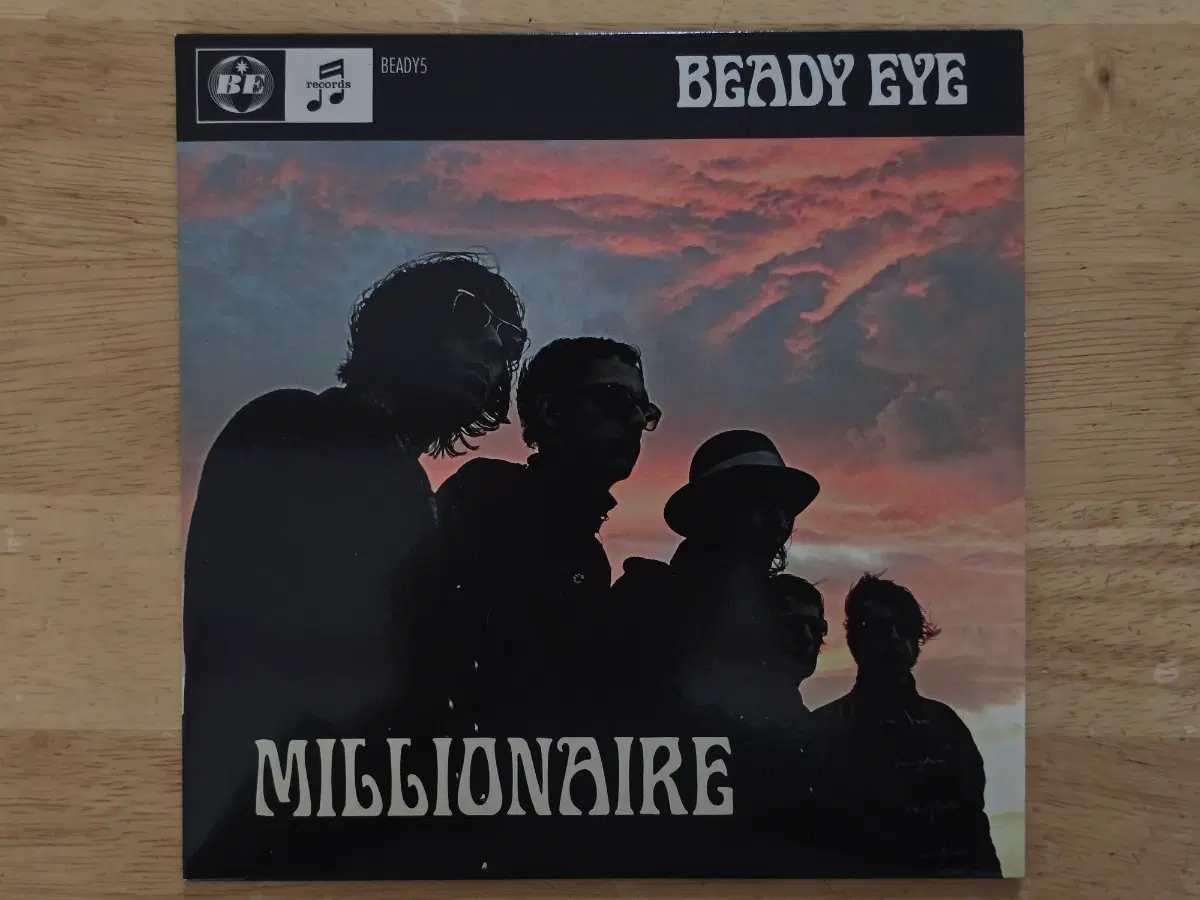 LP 레코드 BEADY EYE 비디 아이 - Millionaire 영국반