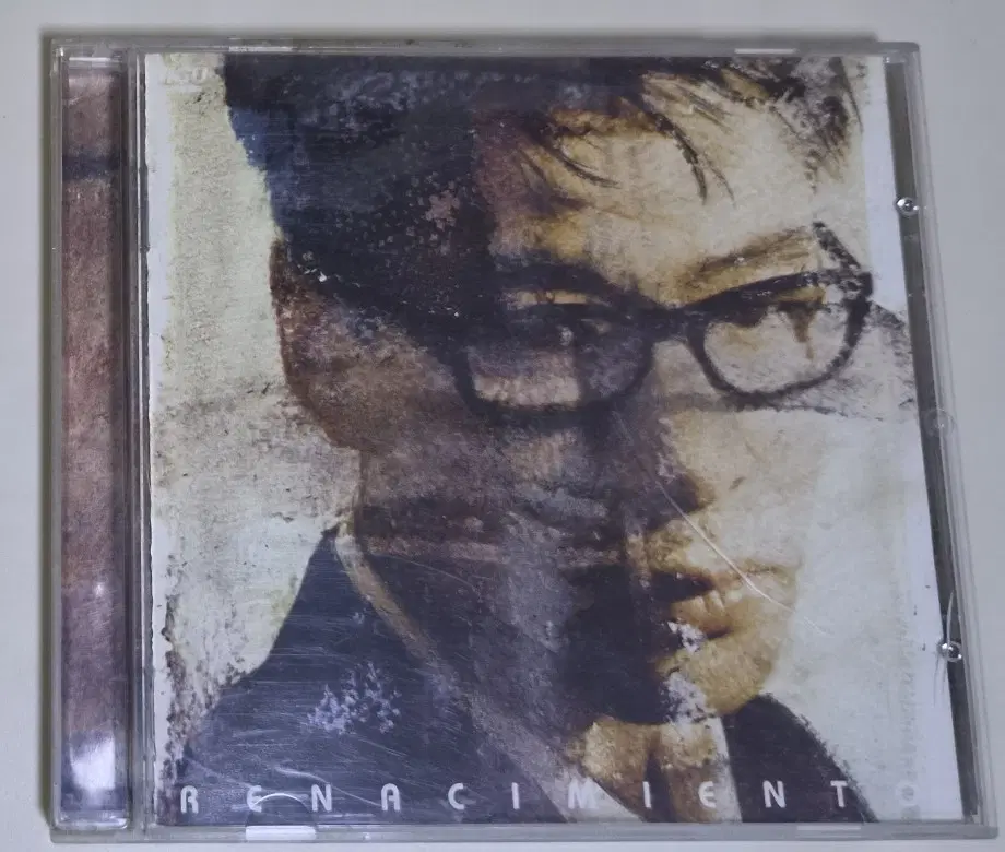 윤상 Renacimiento / 여러 언어로 재해석하여 리메이크 (개봉 CD)