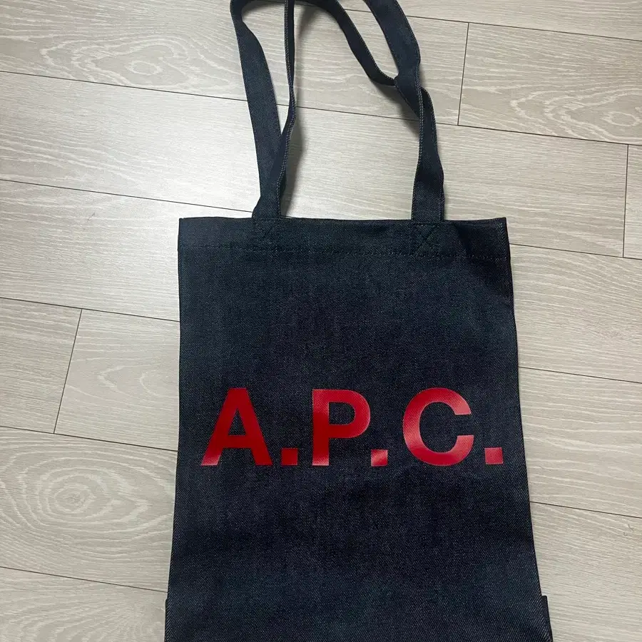 A.P.C. 루 토트백 인디고