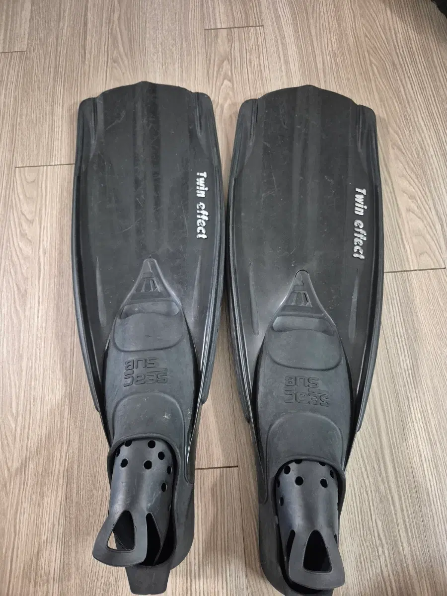 SEAC SUB Twin Effect 오리발 블랙