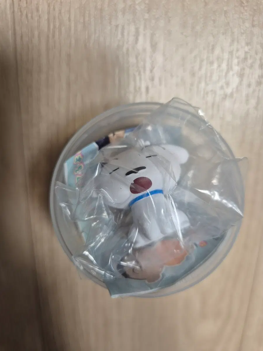 새제품 흰둥이가챠
