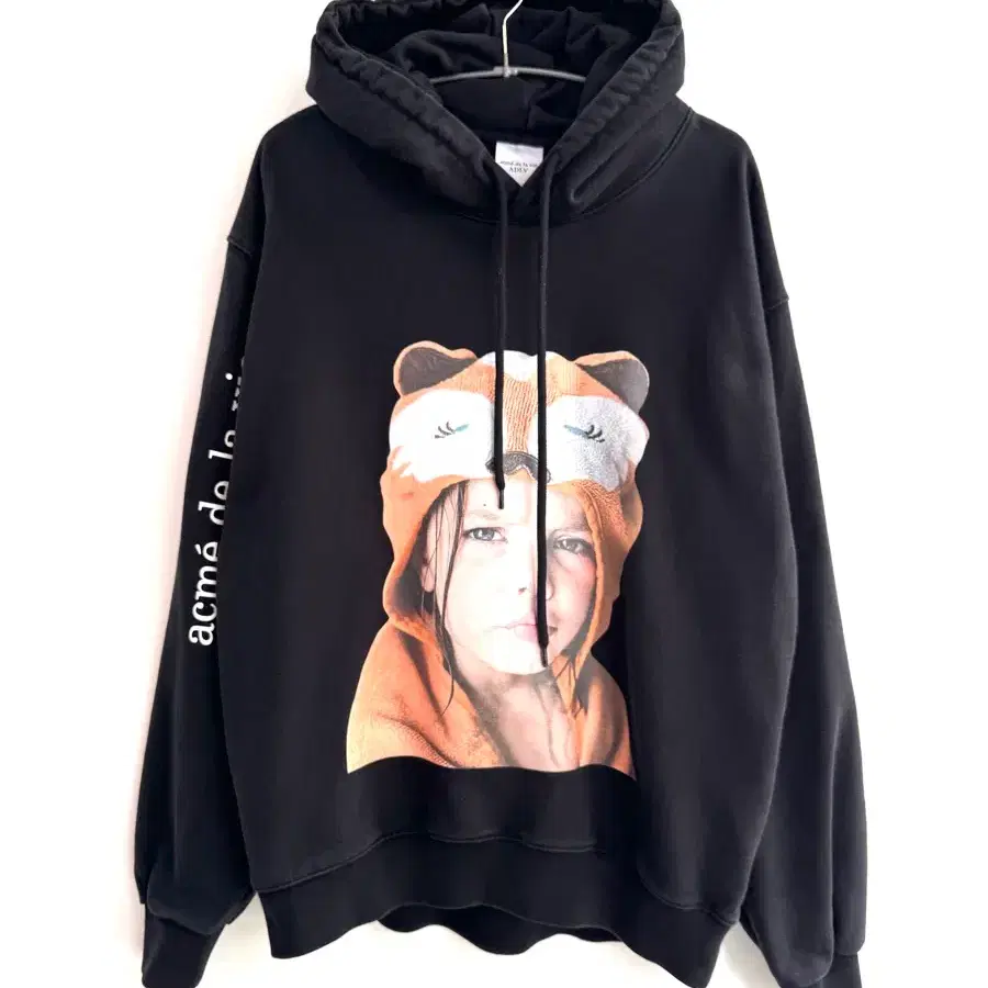 아크메드라비 베이비페이스 후드티 블랙 1size