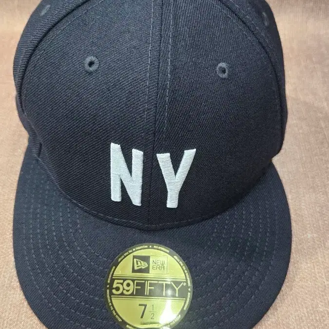 [정품미착용] 뉴에라 59FIFTY 뉴욕 양키스 볼캡 (7 1/2 / 59.6cm)