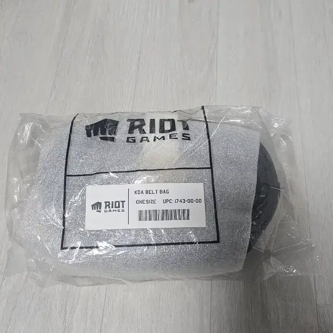 롤 KDA 아칼리 벨트백 미개봉