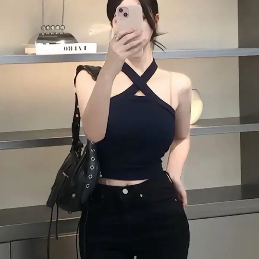 [새상품] 홀터넥 나시