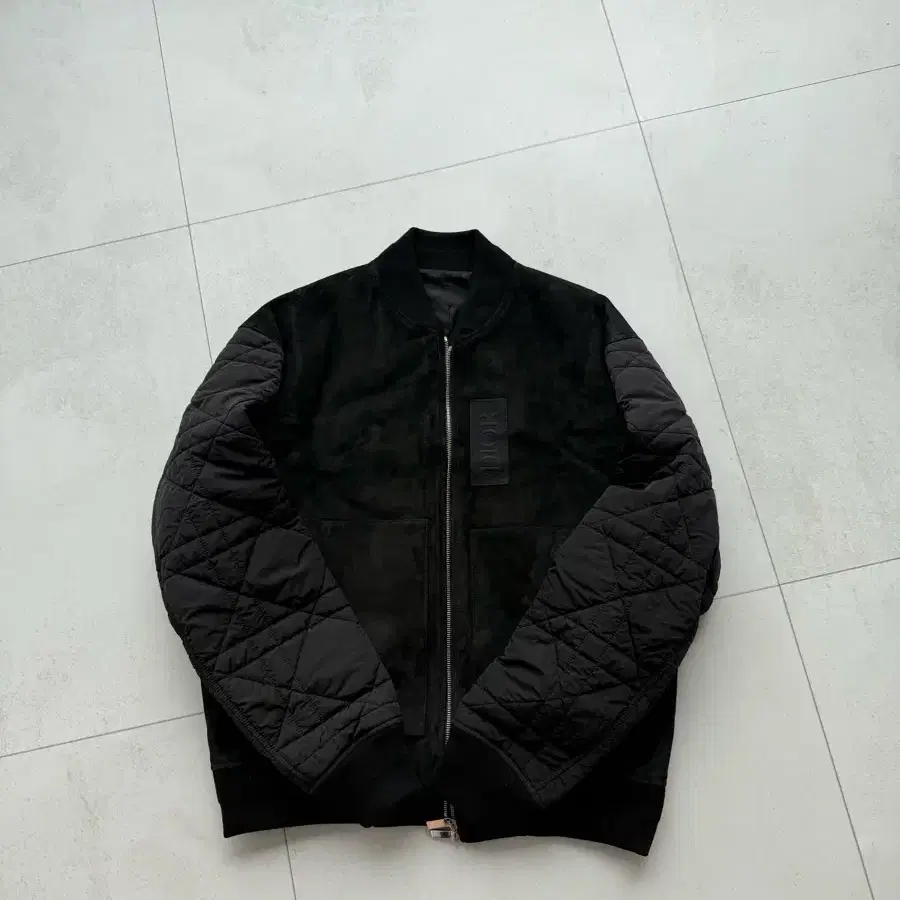 디올 23fw 카나주 스웨이드 바시티 블루종 50