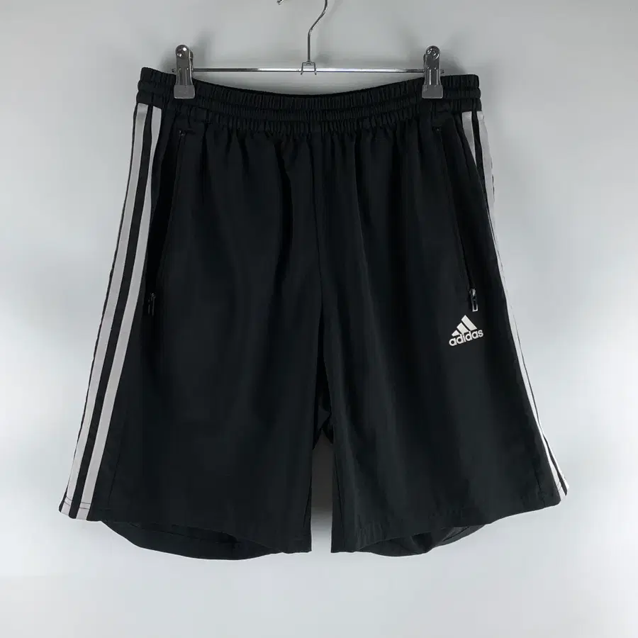 아디다스 블랙 삼선 트레이닝 반바지 XL .260827