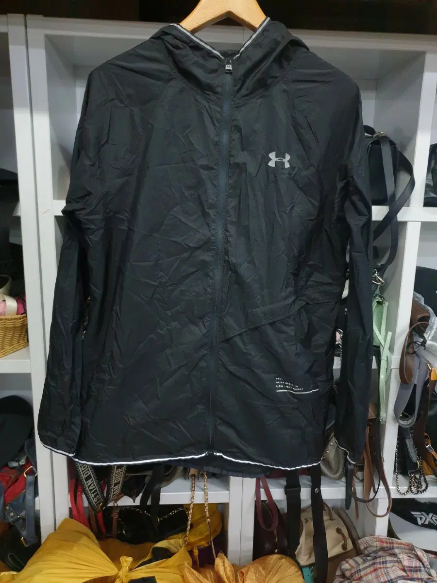 언더아머 자켓 2XL 105추천