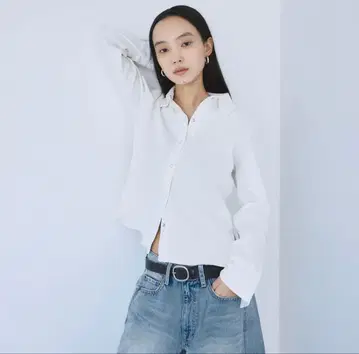 가격 인하 새상품급 Sea roomlynn Fluffy Basic 셔츠 화이트