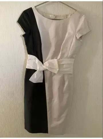 PAULE KA 폴카 바이컬러 원피스