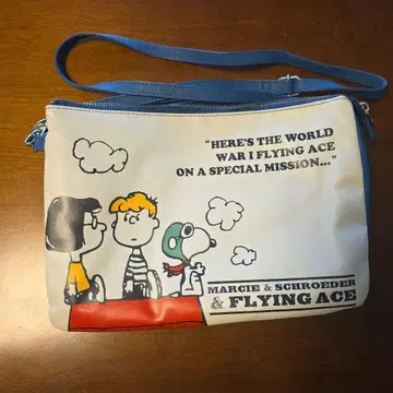 PEANUTS 스누피 숄더백