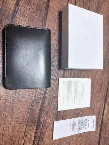 [ forme Post Wallet 코도반 Dark Cognac 박스 포함 ]