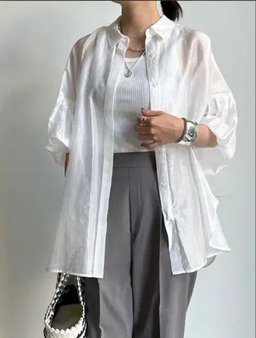 DouDou 돌먼 개더 슬리브 블라우스